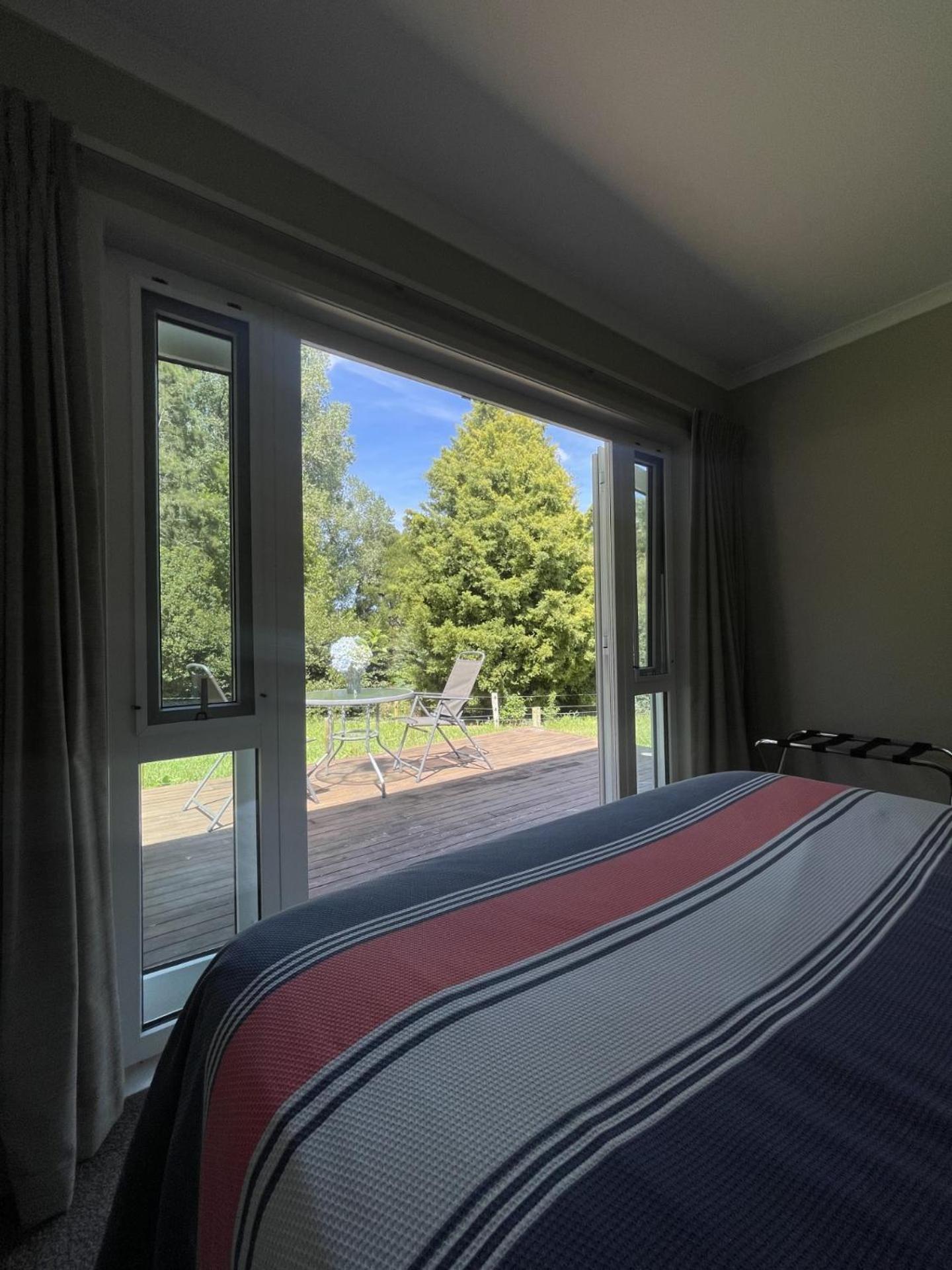 Guest Wing In Richmond Downs Apartment Walton Luaran gambar