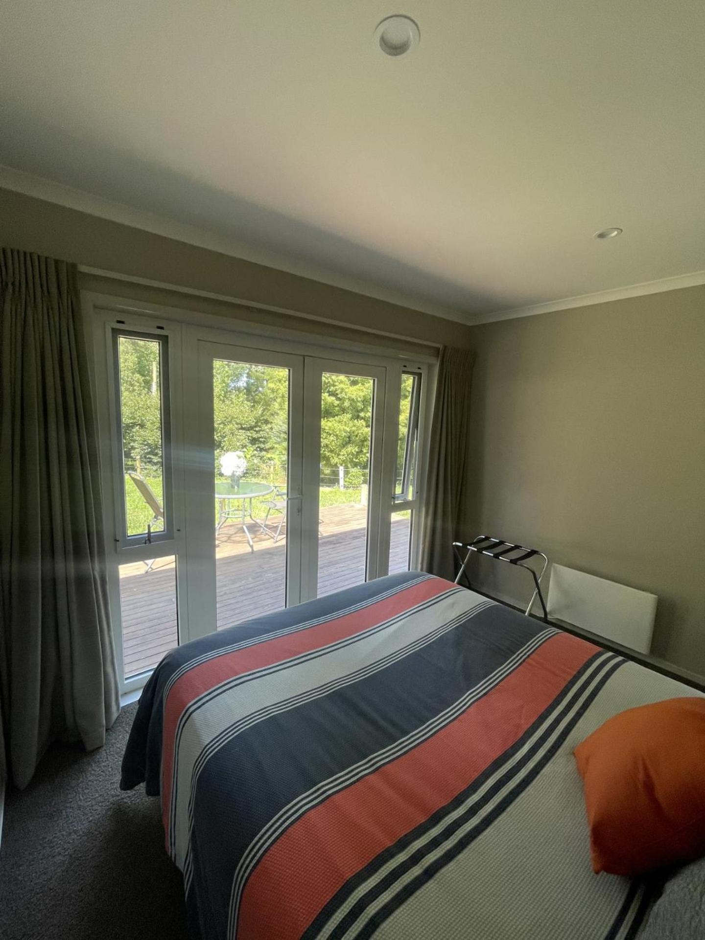 Guest Wing In Richmond Downs Apartment Walton Luaran gambar